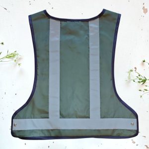kotimainen heijastinliivi aikuiselle