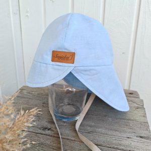 vaaleansininen hellehattu lapselle lipalla